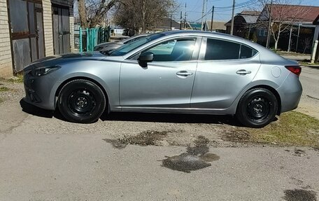 Mazda 3, 2014 год, 950 000 рублей, 2 фотография
