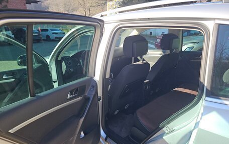 Volkswagen Tiguan I, 2011 год, 1 350 000 рублей, 11 фотография