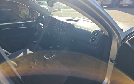 Volkswagen Tiguan I, 2011 год, 1 350 000 рублей, 13 фотография