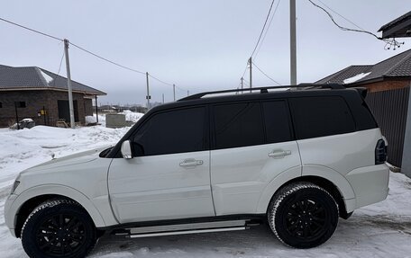 Mitsubishi Pajero IV, 2020 год, 3 390 000 рублей, 4 фотография