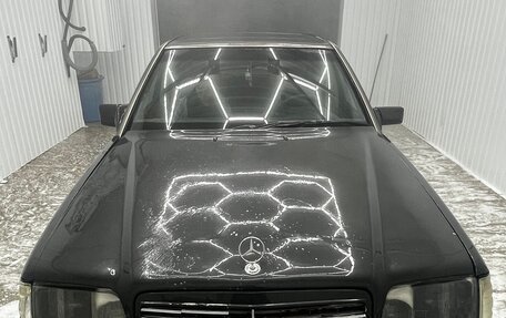 Mercedes-Benz E-Класс, 1995 год, 460 000 рублей, 5 фотография