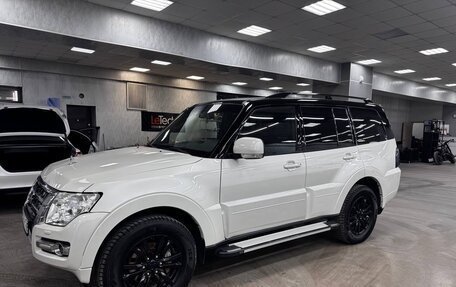 Mitsubishi Pajero IV, 2020 год, 3 390 000 рублей, 17 фотография