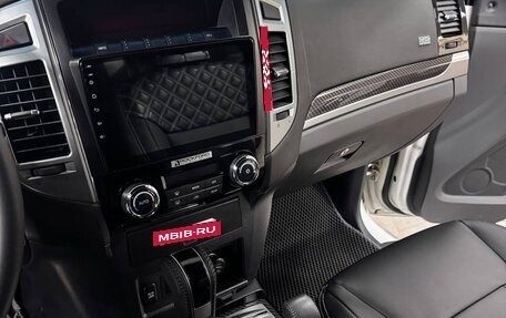 Mitsubishi Pajero IV, 2020 год, 3 390 000 рублей, 10 фотография