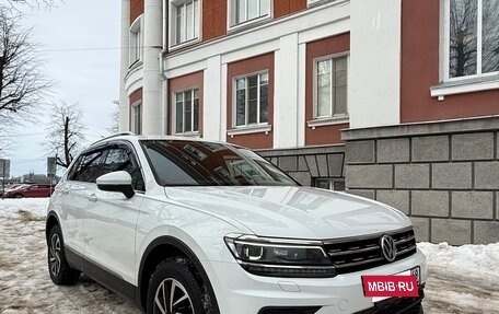 Volkswagen Tiguan II, 2018 год, 2 550 000 рублей, 4 фотография