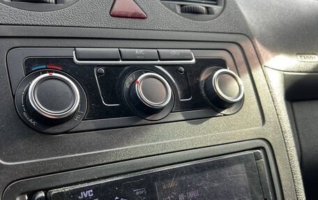 Volkswagen Caddy III рестайлинг, 2013 год, 850 000 рублей, 11 фотография