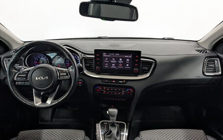 KIA cee'd III, 2022 год, 2 350 000 рублей, 16 фотография