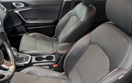 KIA cee'd III, 2022 год, 2 350 000 рублей, 20 фотография