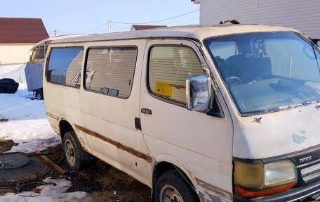 Toyota HiAce H100, 2000 год, 250 000 рублей, 2 фотография