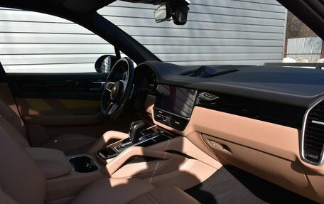 Porsche Cayenne III, 2021 год, 7 518 850 рублей, 21 фотография