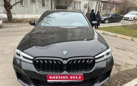 BMW 5 серия, 2020 год, 3 850 000 рублей, 2 фотография