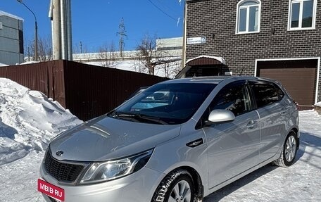 KIA Rio III рестайлинг, 2012 год, 690 000 рублей, 2 фотография