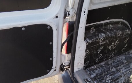 Volkswagen Caddy III рестайлинг, 2008 год, 560 000 рублей, 13 фотография