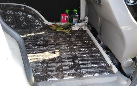 Volkswagen Caddy III рестайлинг, 2008 год, 560 000 рублей, 8 фотография