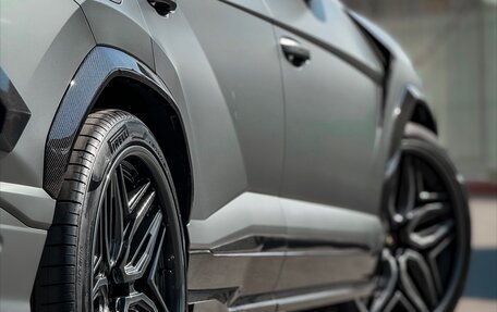 Lamborghini Urus I, 2022 год, 26 000 000 рублей, 3 фотография