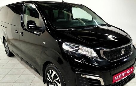 Peugeot Traveller I, 2020 год, 2 720 000 рублей, 3 фотография