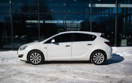 Opel Astra J, 2013 год, 700 000 рублей, 7 фотография