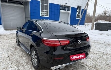 Mercedes-Benz GLC Coupe, 2016 год, 2 700 000 рублей, 9 фотография