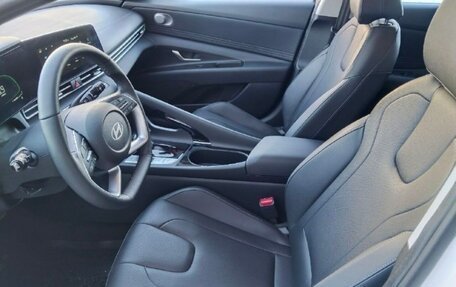 Hyundai Elantra, 2024 год, 2 585 000 рублей, 9 фотография