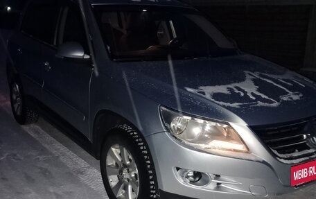 Volkswagen Tiguan I, 2011 год, 1 200 000 рублей, 2 фотография