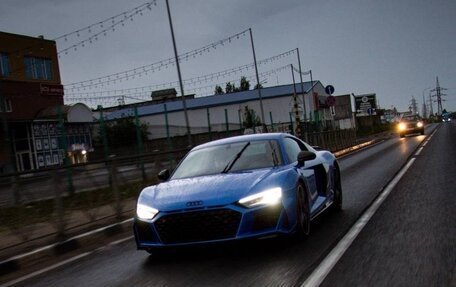 Audi R8, 2021 год, 23 000 000 рублей, 25 фотография