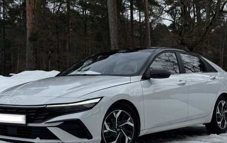 Hyundai Elantra, 2023 год, 1 450 000 рублей, 3 фотография