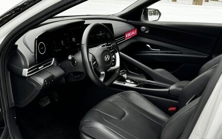 Hyundai Elantra, 2023 год, 1 450 000 рублей, 9 фотография