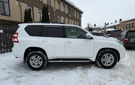 Toyota Land Cruiser Prado 150 рестайлинг 2, 2012 год, 2 630 000 рублей, 7 фотография