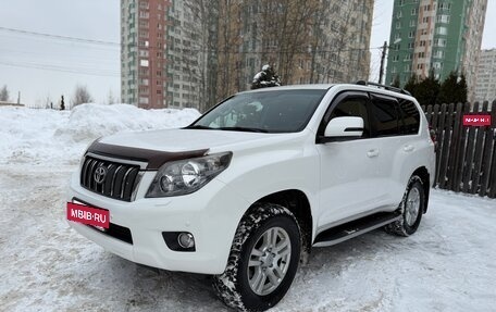Toyota Land Cruiser Prado 150 рестайлинг 2, 2012 год, 2 630 000 рублей, 2 фотография