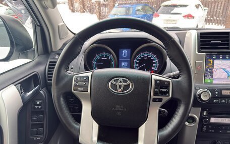 Toyota Land Cruiser Prado 150 рестайлинг 2, 2012 год, 2 630 000 рублей, 18 фотография