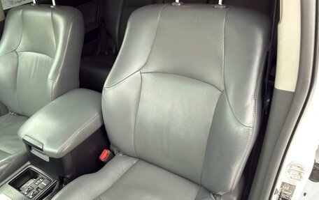 Toyota Land Cruiser Prado 150 рестайлинг 2, 2012 год, 2 630 000 рублей, 24 фотография