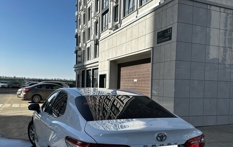 Toyota Camry, 2019 год, 2 800 000 рублей, 4 фотография