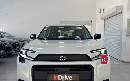 Toyota RAV4, 2025 год, 4 850 000 рублей, 2 фотография