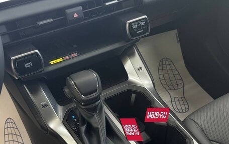 Toyota RAV4, 2025 год, 4 850 000 рублей, 15 фотография