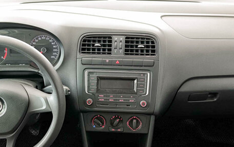 Volkswagen Polo VI (EU Market), 2019 год, 950 000 рублей, 19 фотография