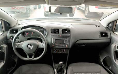 Volkswagen Polo VI (EU Market), 2019 год, 950 000 рублей, 18 фотография