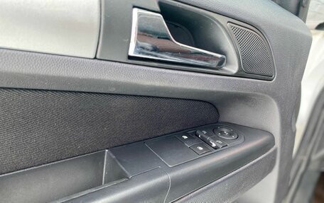 Opel Zafira B, 2010 год, 590 000 рублей, 14 фотография