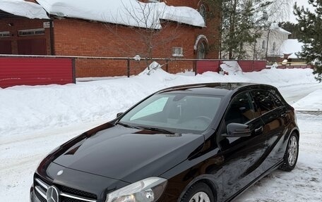 Mercedes-Benz A-Класс, 2013 год, 1 480 000 рублей, 3 фотография