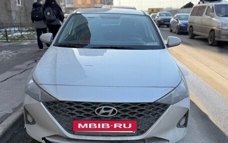 Hyundai Solaris II рестайлинг, 2022 год, 1 500 000 рублей, 4 фотография