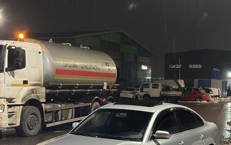 Volkswagen Passat B5+ рестайлинг, 2002 год, 385 000 рублей, 6 фотография