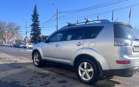 Mitsubishi Outlander III рестайлинг 3, 2006 год, 980 000 рублей, 2 фотография