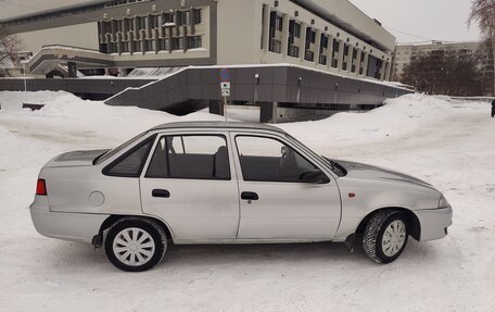 Daewoo Nexia I рестайлинг, 2010 год, 135 000 рублей, 6 фотография