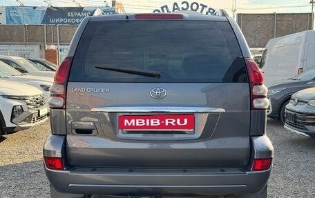 Toyota Land Cruiser Prado 120 рестайлинг, 2008 год, 2 925 000 рублей, 2 фотография