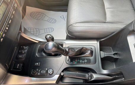 Toyota Land Cruiser Prado 120 рестайлинг, 2008 год, 2 925 000 рублей, 15 фотография