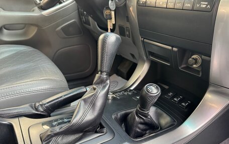 Toyota Land Cruiser Prado 120 рестайлинг, 2008 год, 2 925 000 рублей, 16 фотография