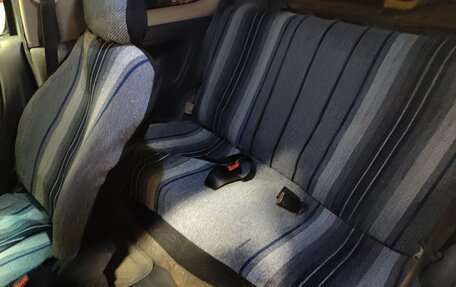 Toyota Vitz, 2001 год, 185 000 рублей, 9 фотография