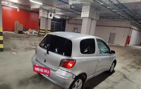 Toyota Vitz, 2001 год, 185 000 рублей, 3 фотография