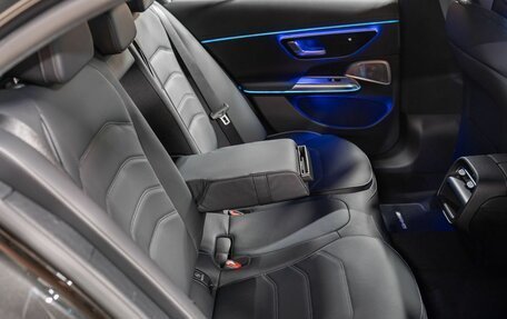 Mercedes-Benz E-Класс, 2025 год, 8 990 000 рублей, 17 фотография