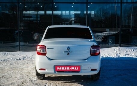 Renault Logan II, 2015 год, 450 000 рублей, 4 фотография