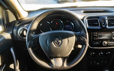 Renault Logan II, 2015 год, 450 000 рублей, 14 фотография