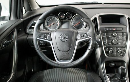 Opel Astra J, 2012 год, 590 000 рублей, 11 фотография